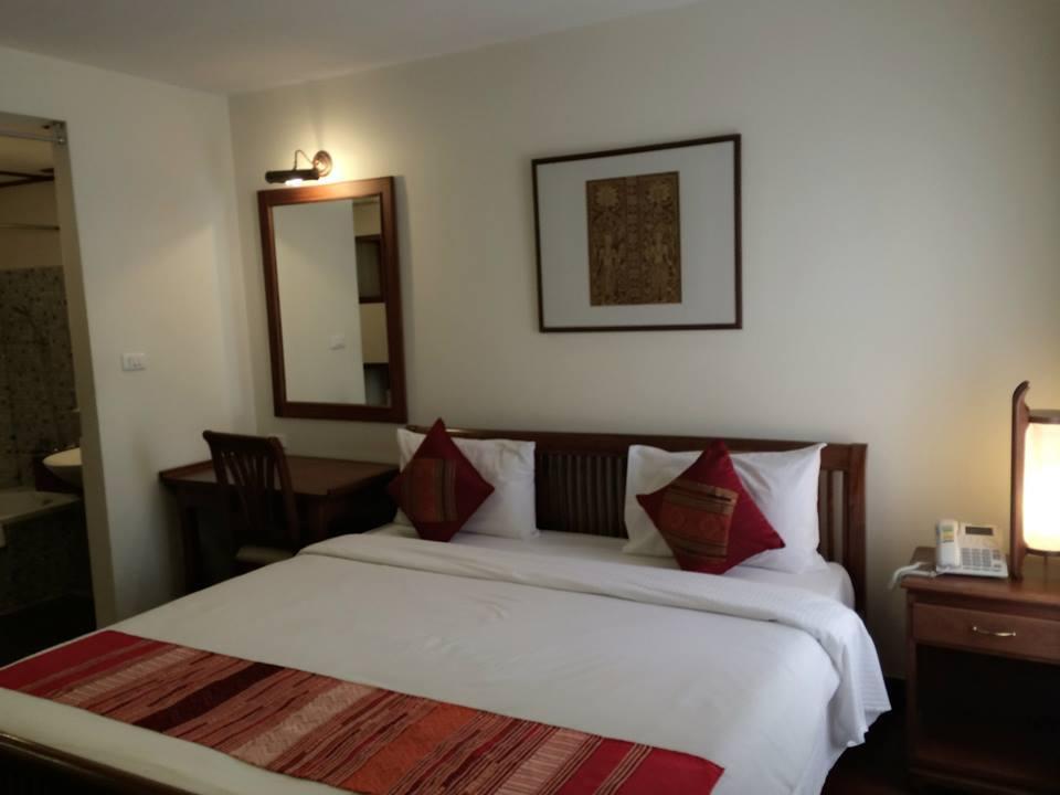 Avilla Phasouk Hotel Vientiane Buitenkant foto